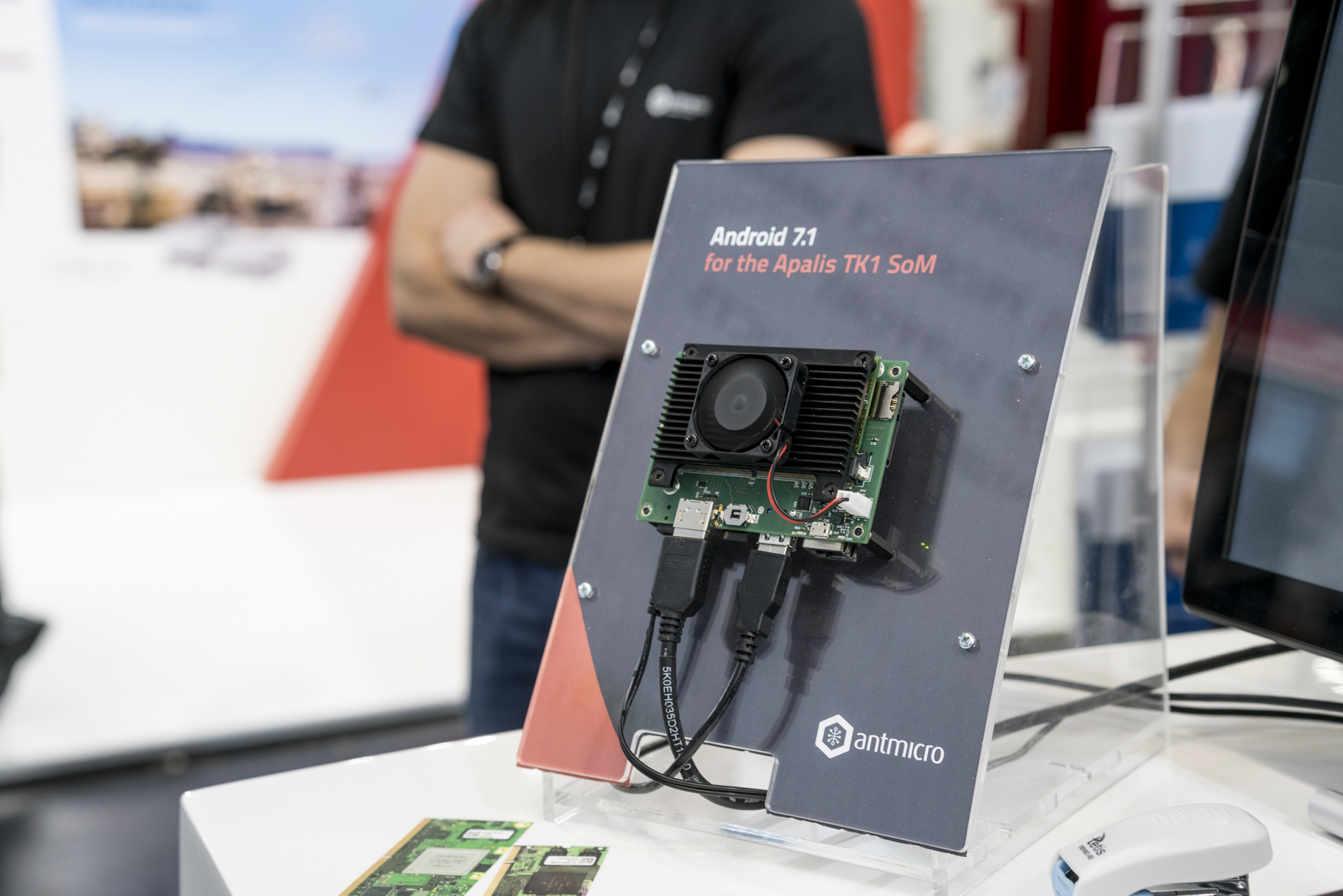Antmicro’s Industrial Android 7.1 Nougat on Apalis TK1 at Embedded World 2017