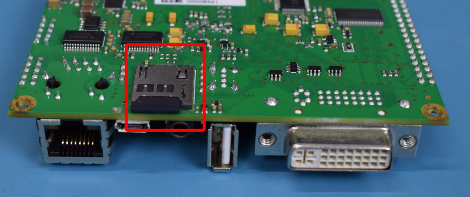 Micro SD card slot highlighted