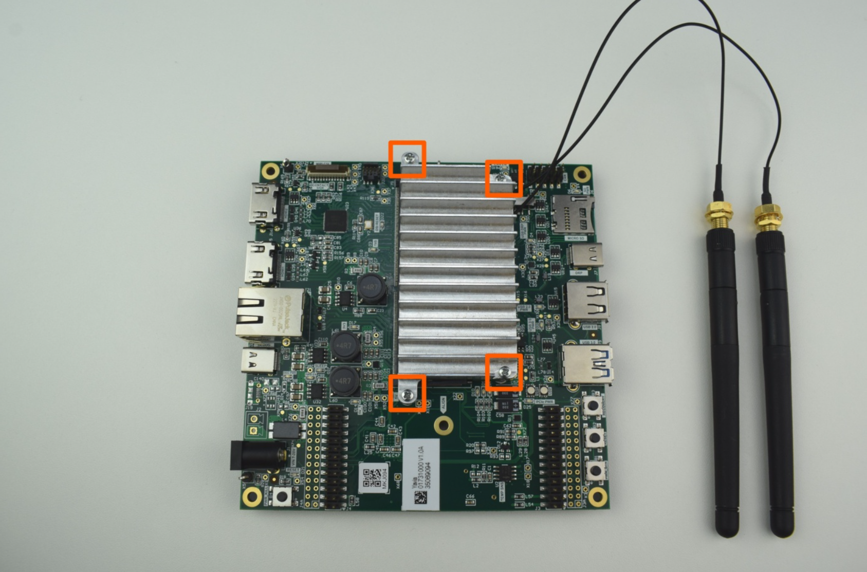 Yavia With the Verdin Industrial Heatsink