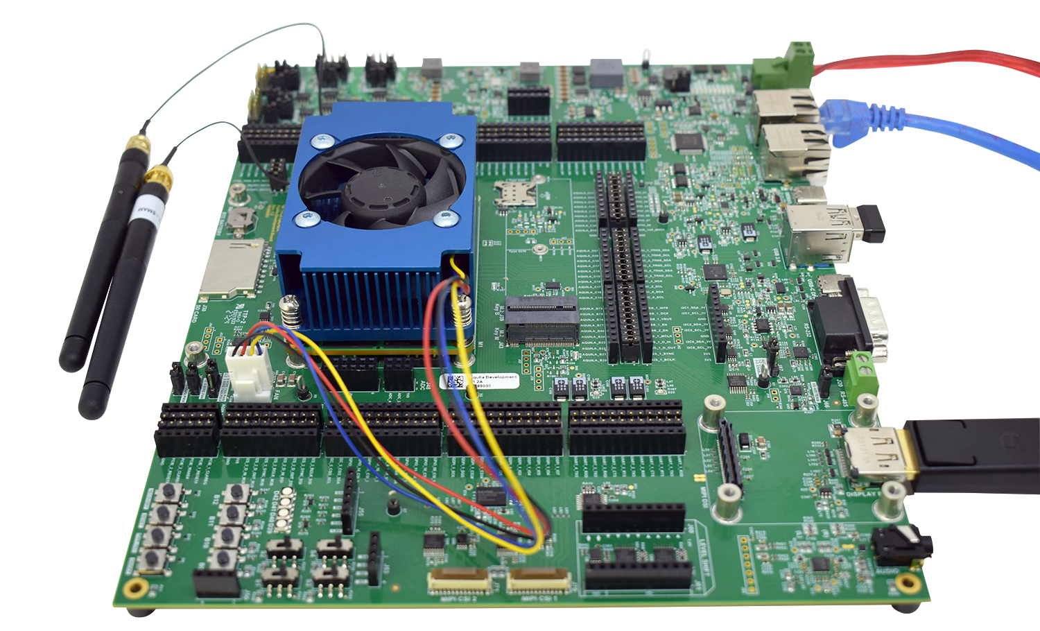 DVI-D, Ethernet, USB keyboard, power supply and USB Type-B to Type-A cables connected to the Evaluation Board