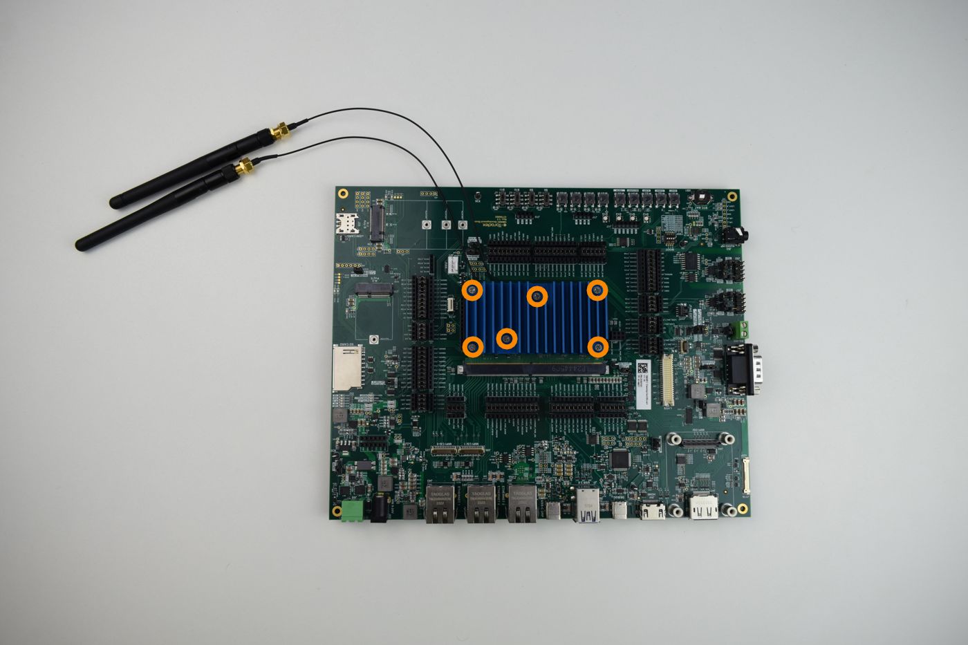 SMARC Development Board With the SMARC Heatsink Passive